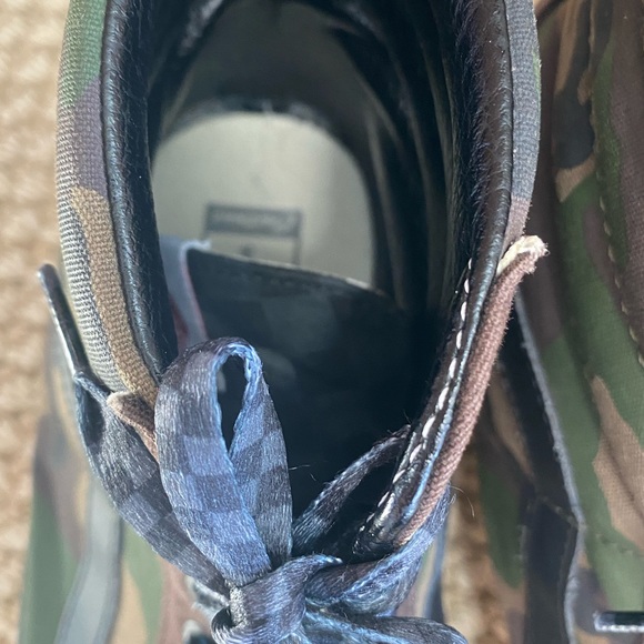 Men’s Vans Custom High Tops - Picture 11 of 13